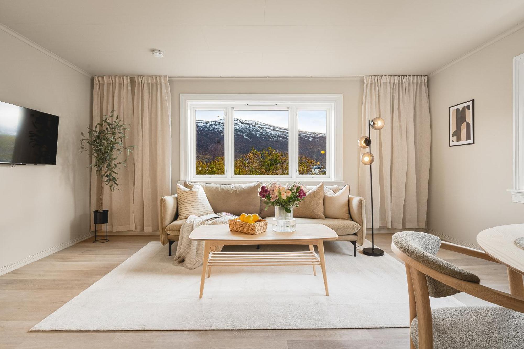Historical Villa & Green Sanctuary In City Center Tromso Luaran gambar